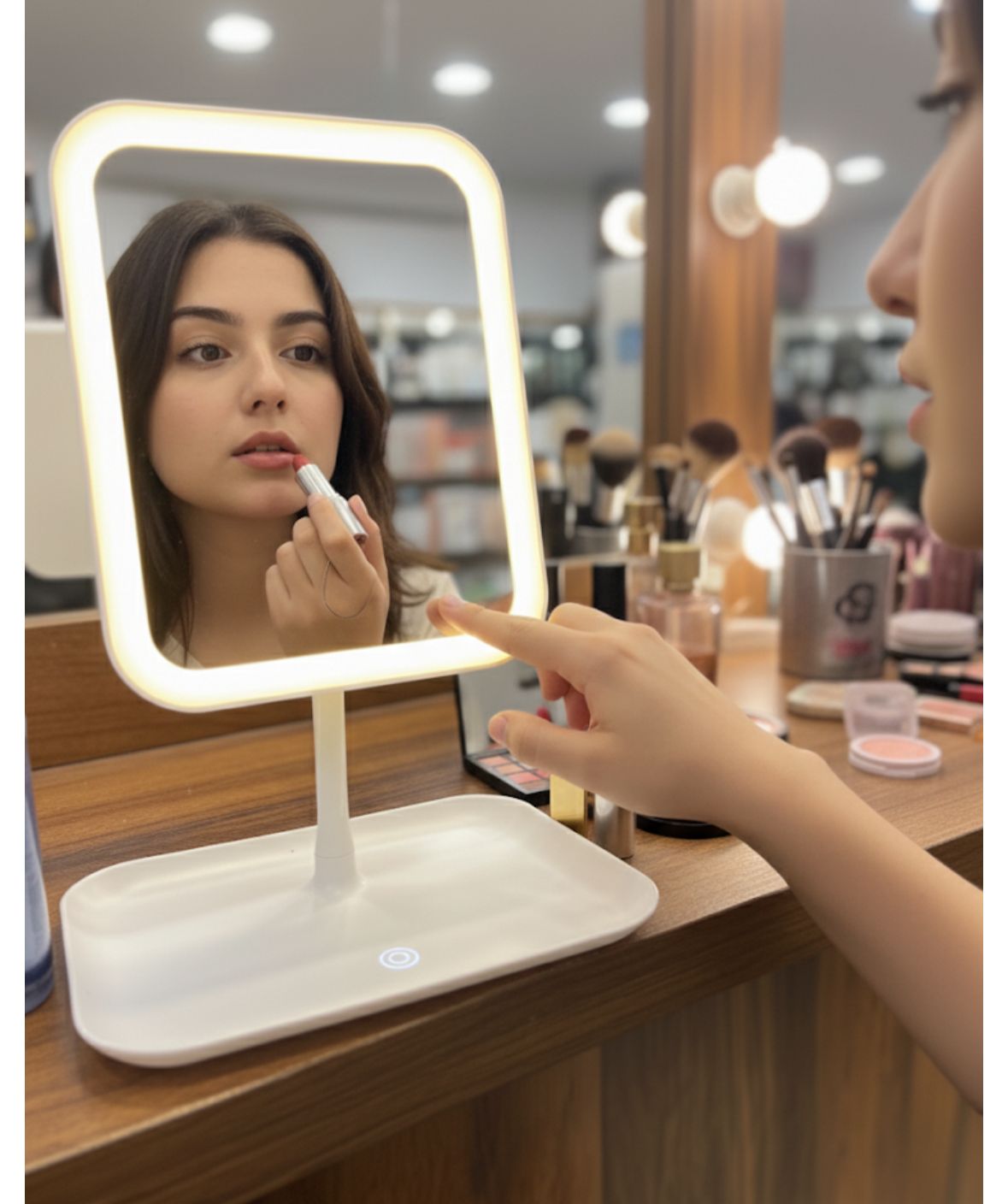 Square Round Mirror - 3 Modes Light