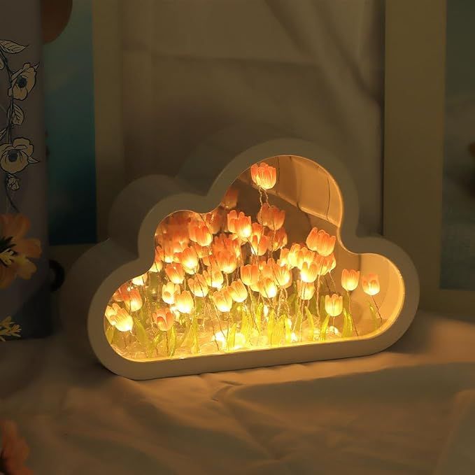 Tulip Cloud Desk Lamp