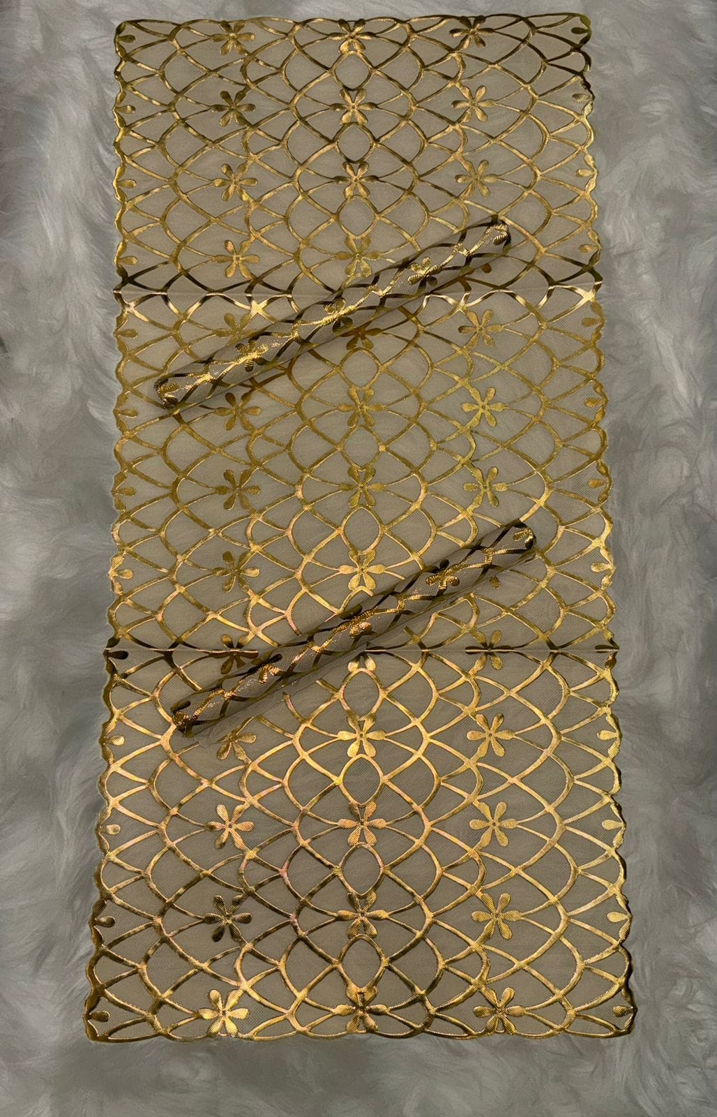 3 PCs Center Table Runner & Mats Set