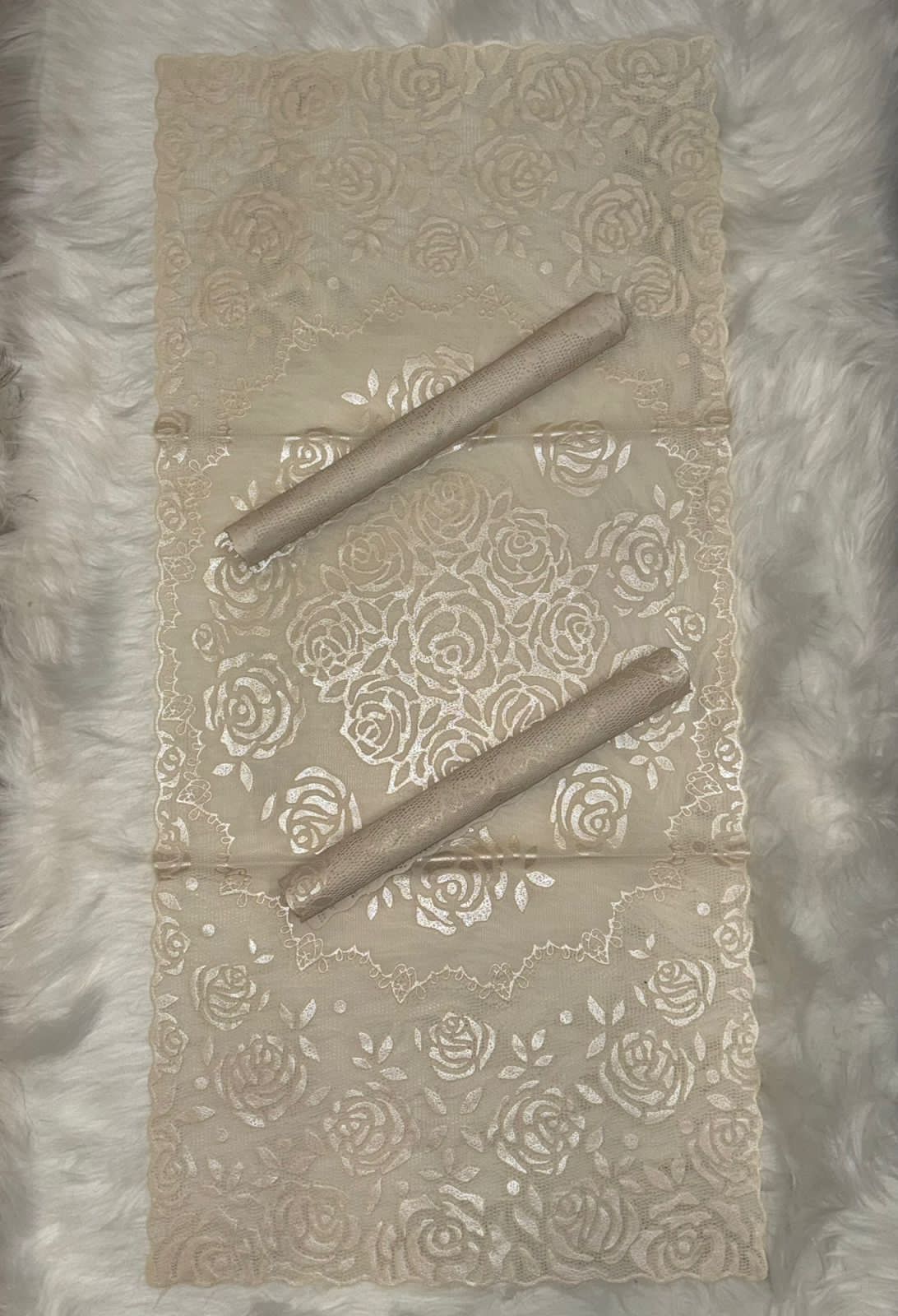 3 PCs Center Table Runner & Mats Set