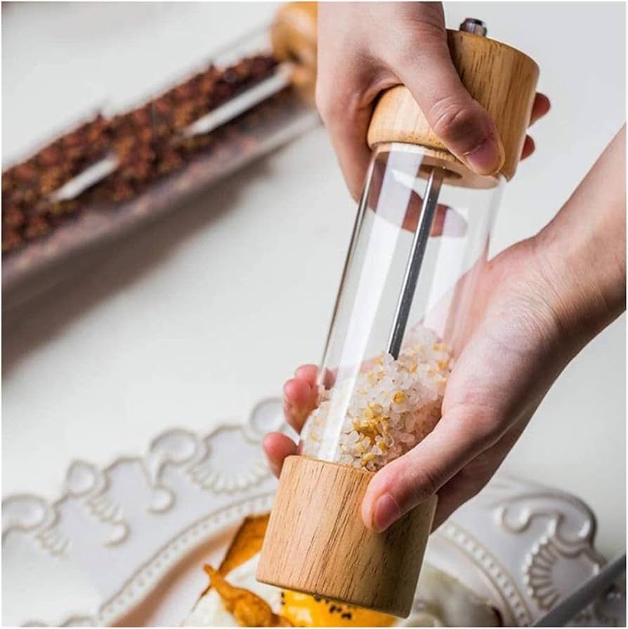 Salt and Pepper Mills Wooden Manual Refillable Salt and Pepper Grinders