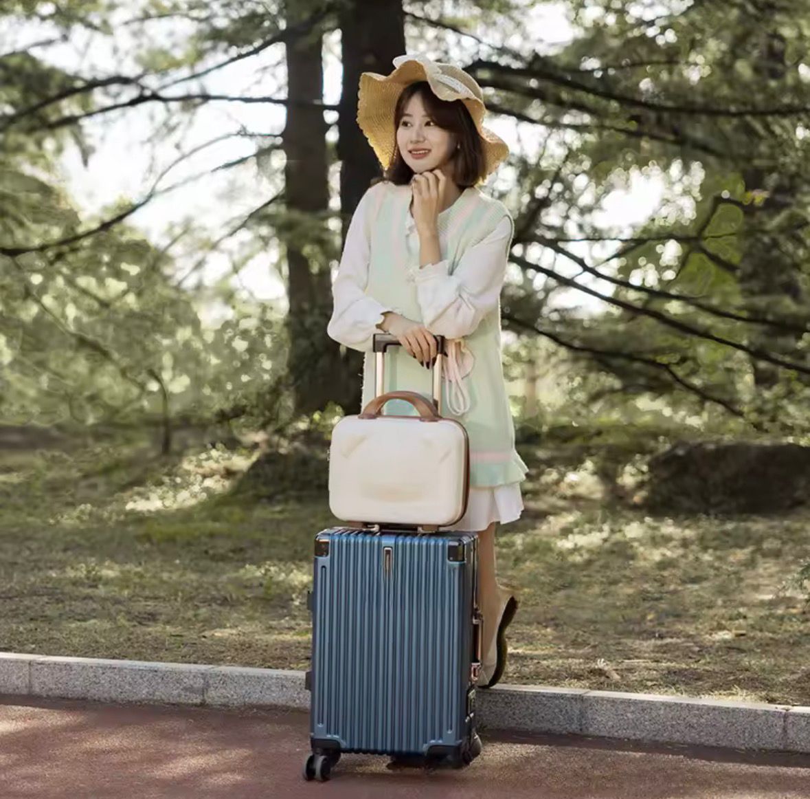 Bear Head Makeup Case PP Password Box