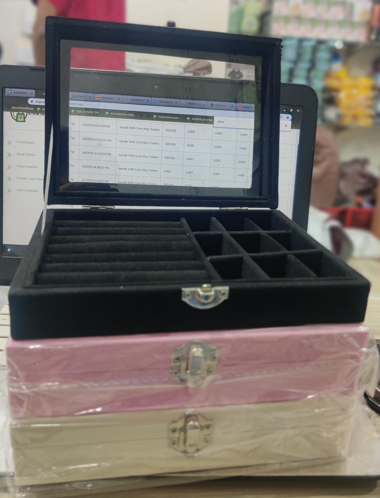 Velvet Clear Lid Jewellery Organizer Box