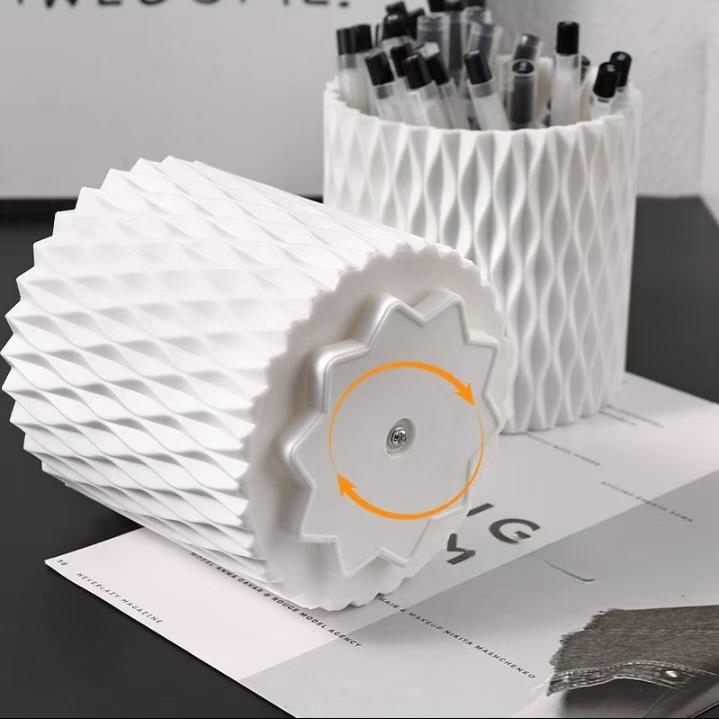 Rotating Makeup Brush Holder - Premium Quality