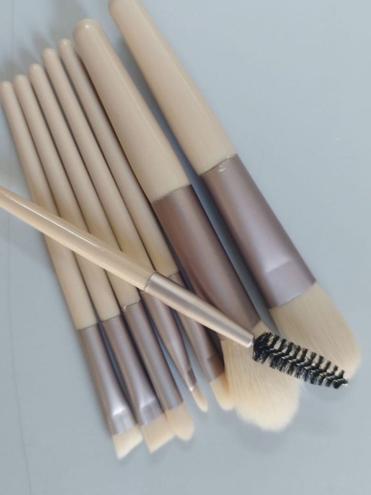 Original 8-Piece Makeup Brush Set with Pouch - Soft Brushes