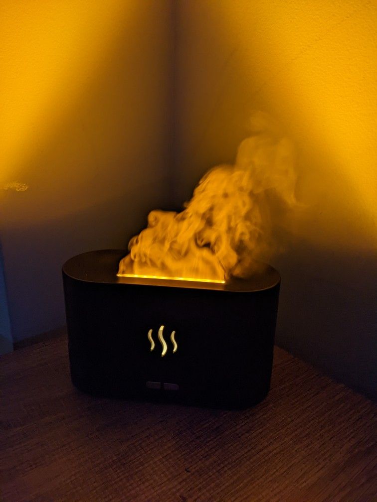 Aesthetic Flame Effect Humidifier